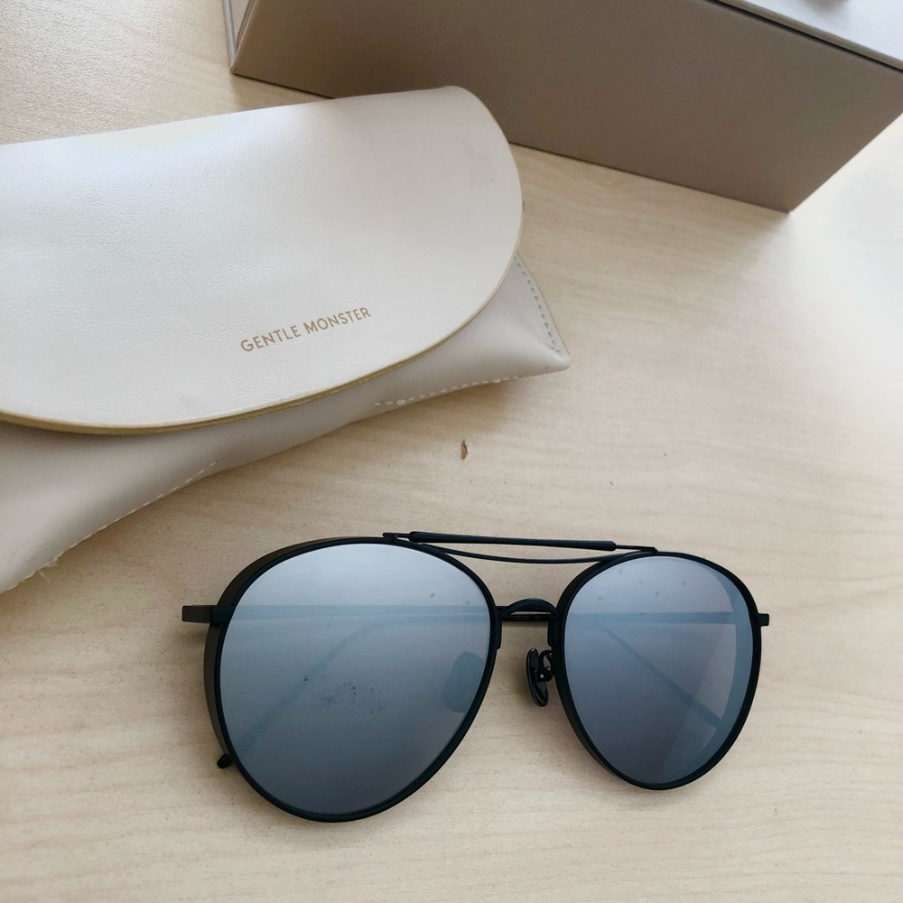 Gentle Monster Big Bully Sunglasses (unisex)